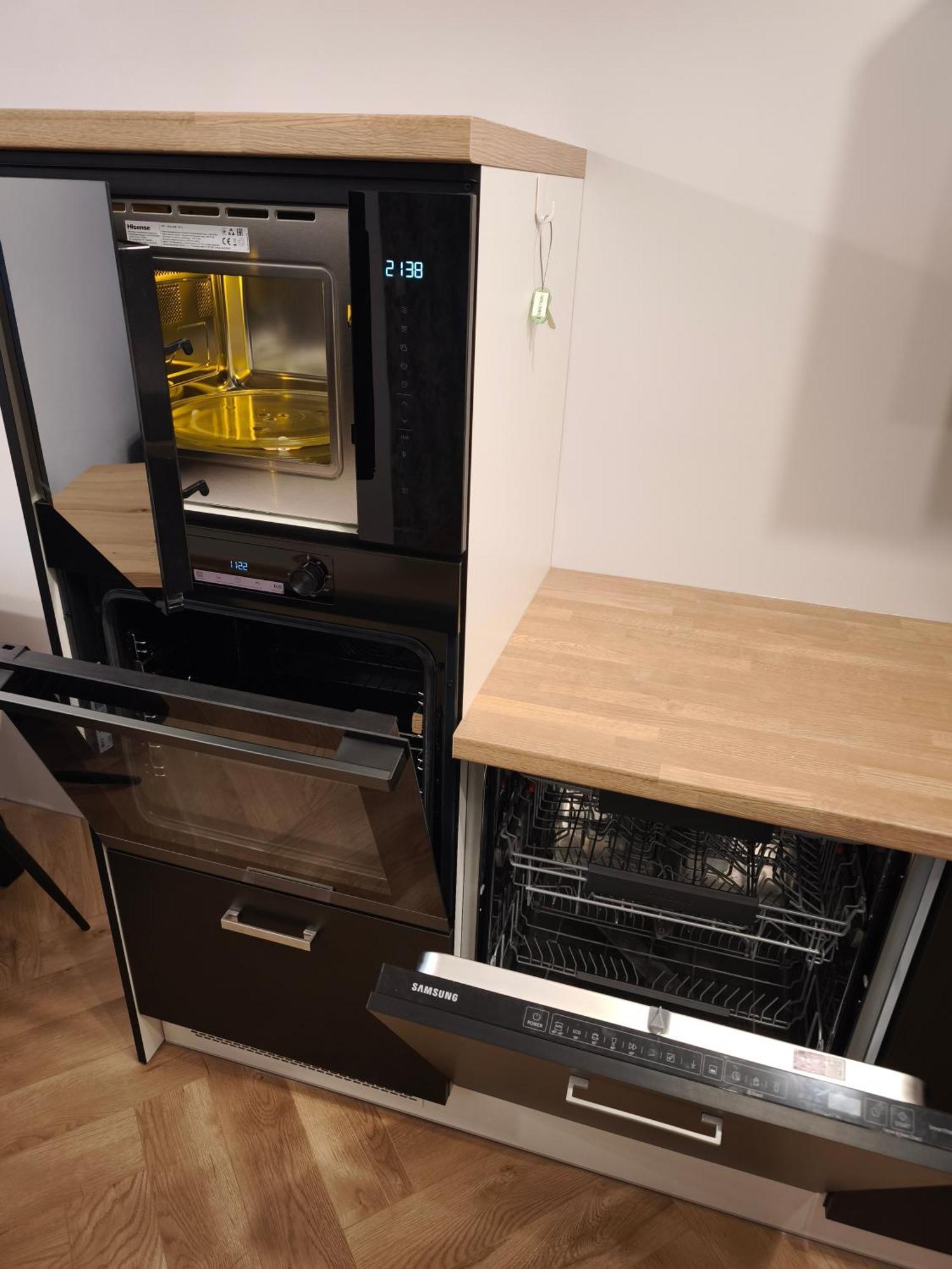 Luksusowy Apartament, Duzy Parking, Zameldowanie 24H, Fv, Ekspres, Xbox, Klimatyzacja, Dwie Sypialnie, Kuchnia I Salon, Samo Centrum Miasta, Starogard Gdański 외부 사진